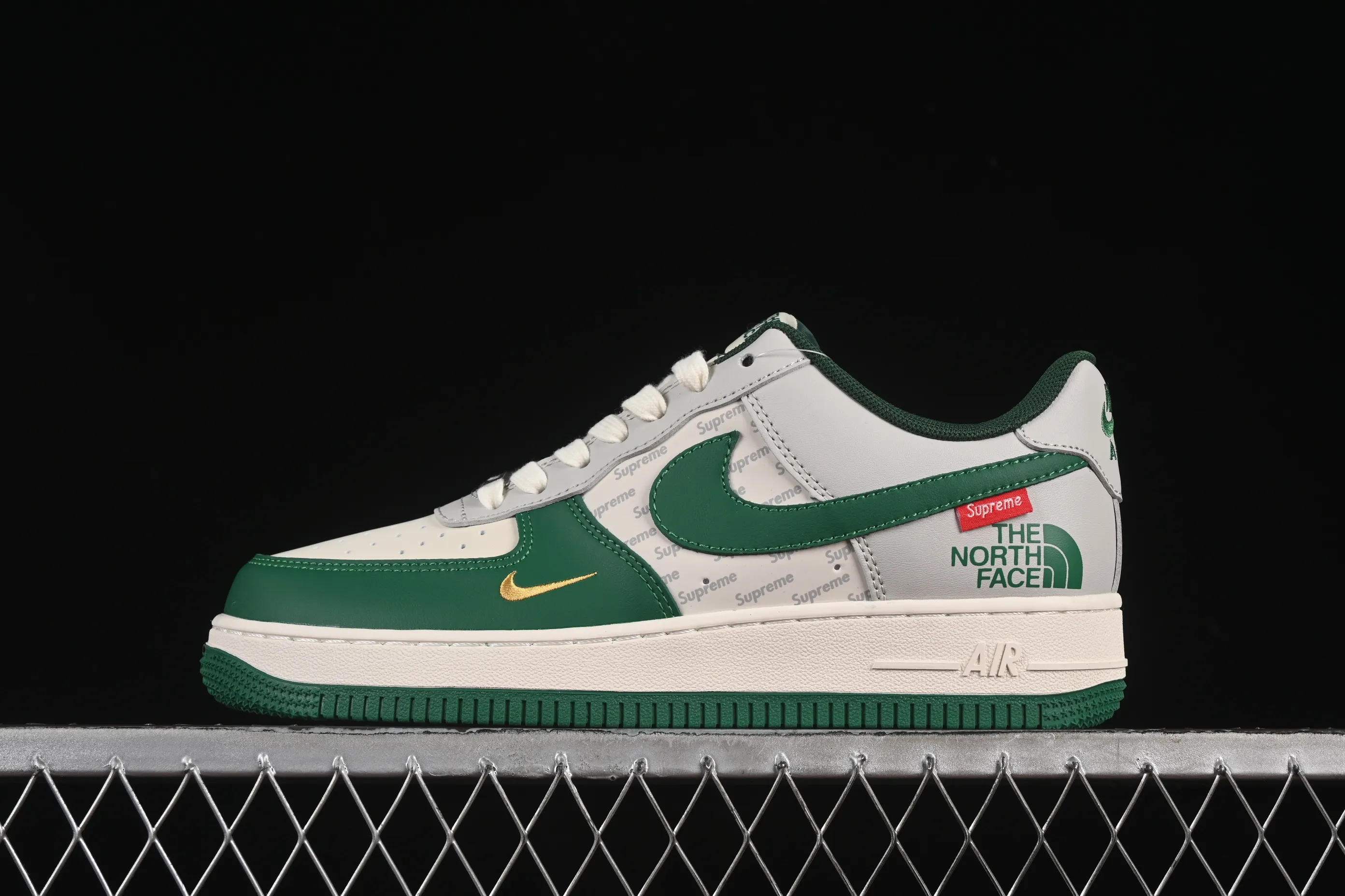 All Categories Nk Air Force 1 Air Force Series Nk Air Force 1 Low Air Force Low Nike Air Force 1'07 Low Joint Model Peacock Green Air Force One Low Casual Shoes ZH2598-321